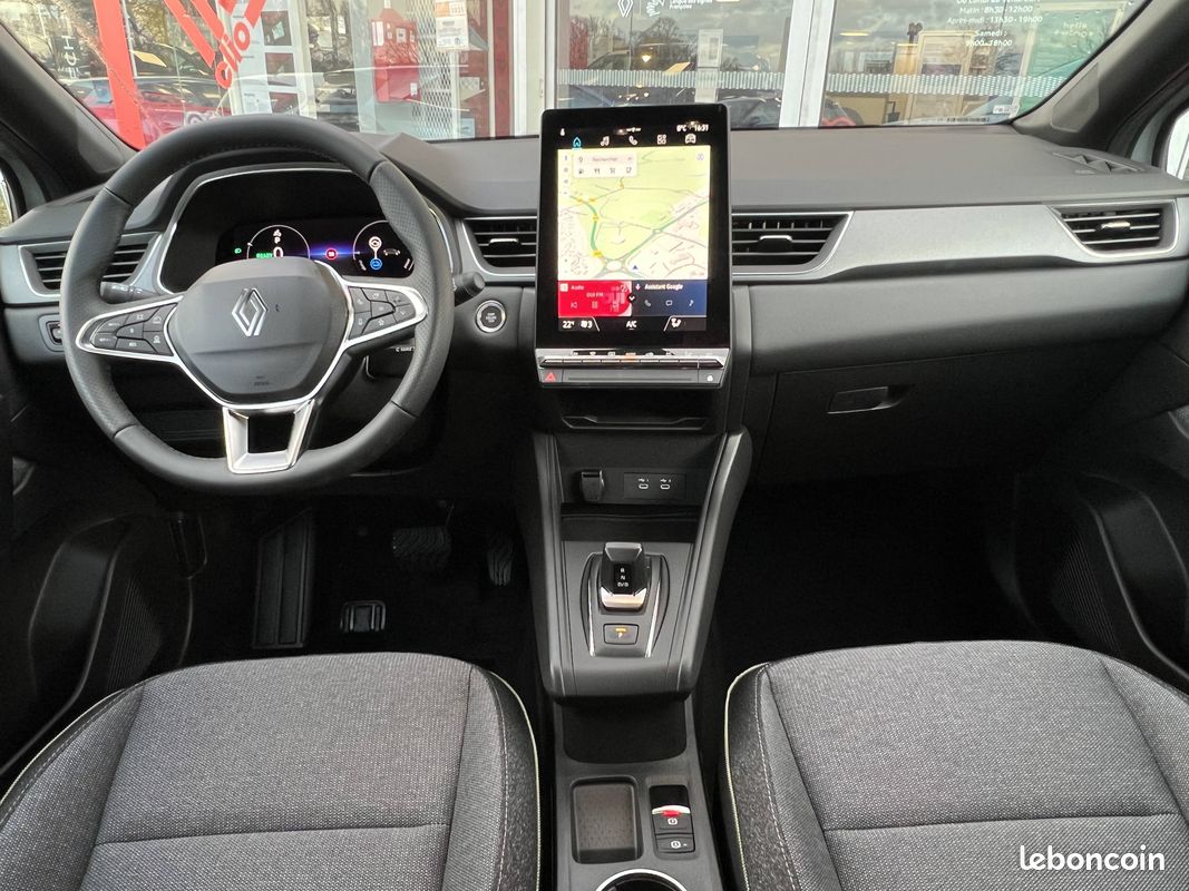 RENAULT Captur E-Tech full hybrid 160 ch Techno (image 6)