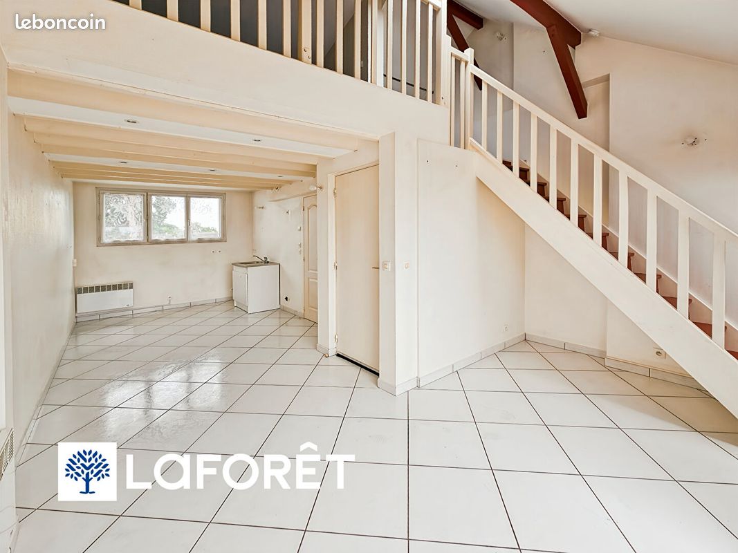 Appartement a louer sainte-genevieve-des-bois - 2 pièce(s) - 30 m2 - Surfyn