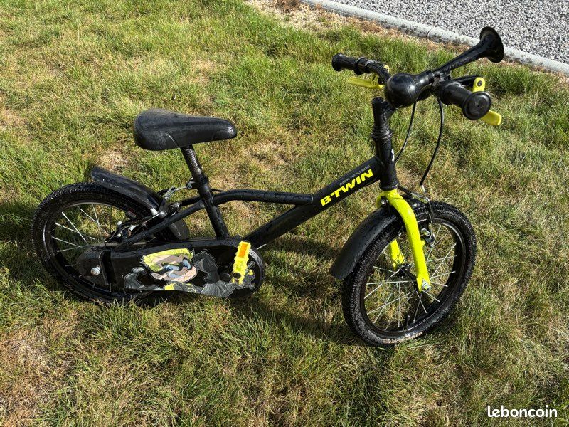 Dark Hero Decathlon Bicicleta Btwin 16 Pouces Decathlon Bicycle