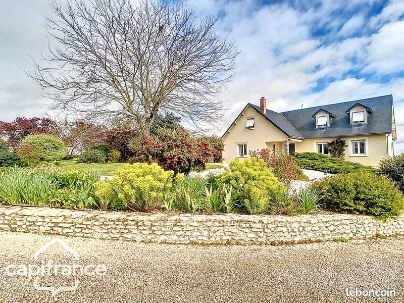 Maison 7 pièces 173 m² - Saint-Varent 79330 (image principale 5)