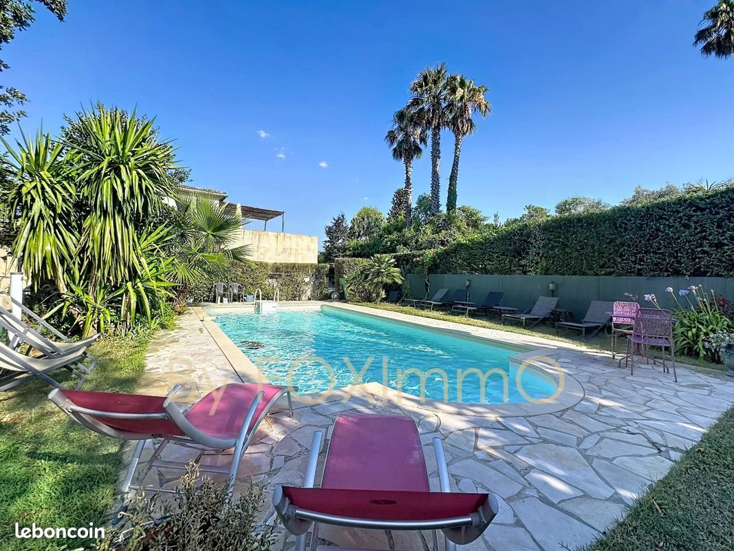 Maison 7 pièces 153 m² · à Le Rouret · 153 m² · 926 000 €