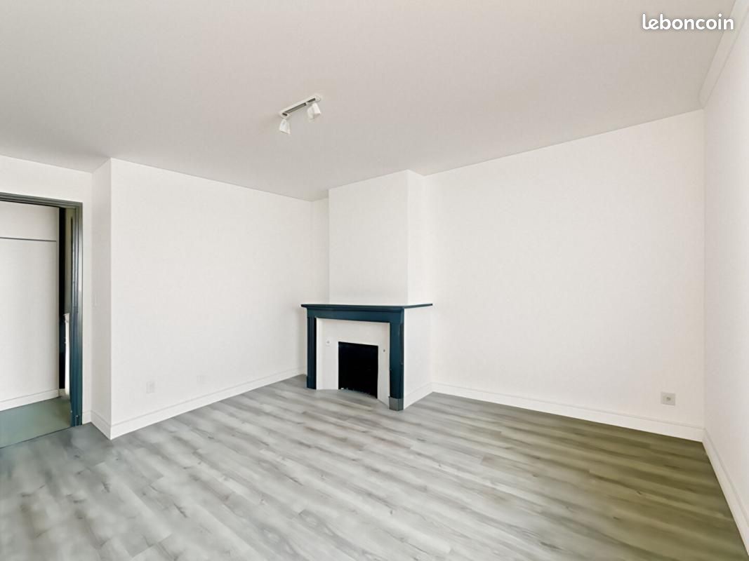 Appartement 2 pièces 58 m² · à Caussade · 58 m² · 430 €/mois