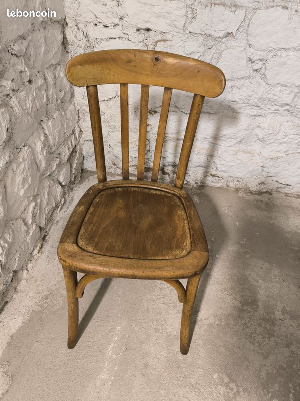 Chaises en bois (image 3)
