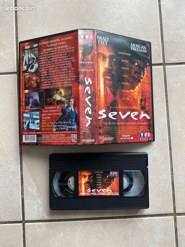 Cassette VHS SEVEN avec Brad Pitt( TBE) (image 2)