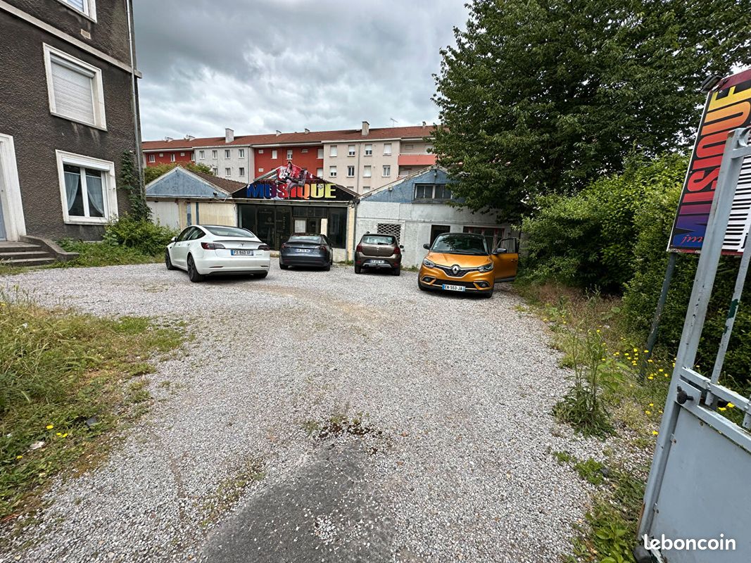 Maison 5 pièces 165 m² · à Creil · 165 m² · 165 000 €