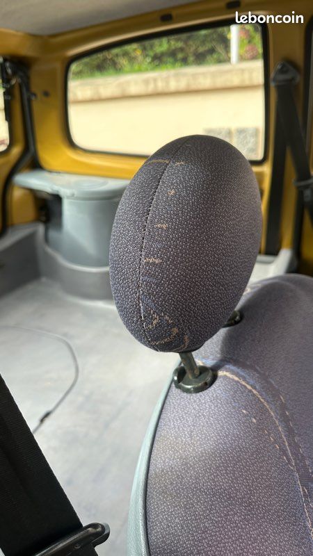 Renault Twingo 1 Société – Essence – 2 places – 216 300 km (image 5)