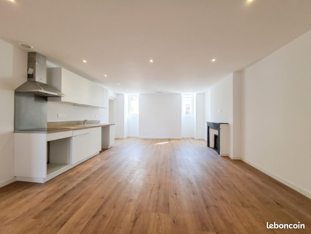 Appartement 5 pièces 96 m² · à Béziers · 96 m² · 900 €/mois