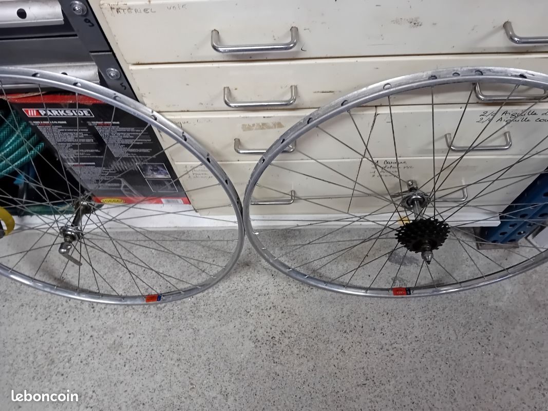 Atom / Mavic Monthlery Pro Vintage Tubular Front Wheel - L'Eroica Classic