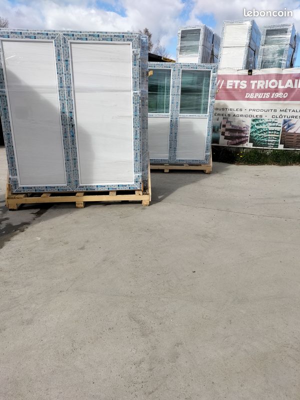PORTE TRIOLAIRE: PORTE DE SERVICE PVC: 2 vantaux blanche , poignée et barillet offert- PRODUIT NEUF ET GARANTIE (image 2)