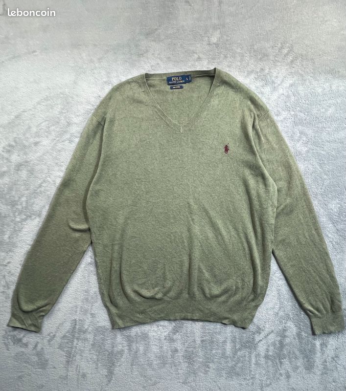#RLS010. Pull Polo Ralph Lauren homme – vert sauge – col V – coton Pima – logo bordeaux – taille L (image 2)