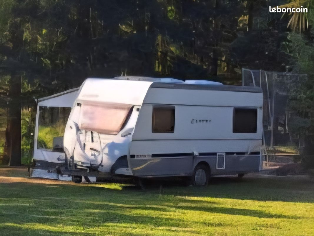 Caravane Dethleffs (image 1)