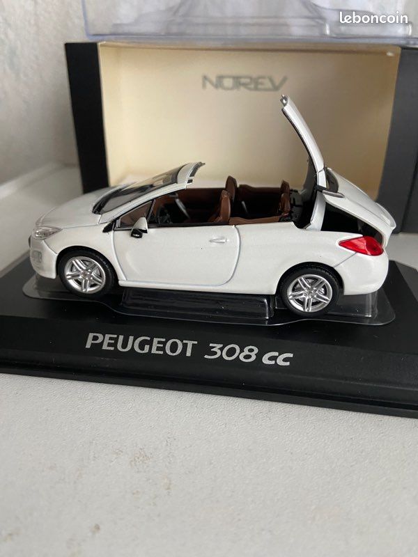 Norev 1:43 Peugeot 308 GT Año de construcción 2014 azul metálico 473826