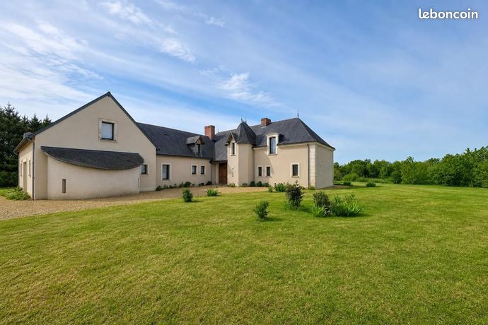 Propriété 11 pièces 390 m²