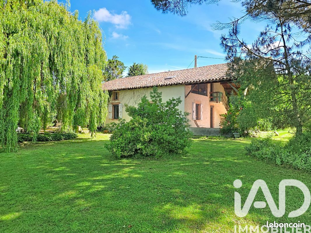 Maison 7 pièces 277 m² · à Samatan · 277 m² · 398 000 €
