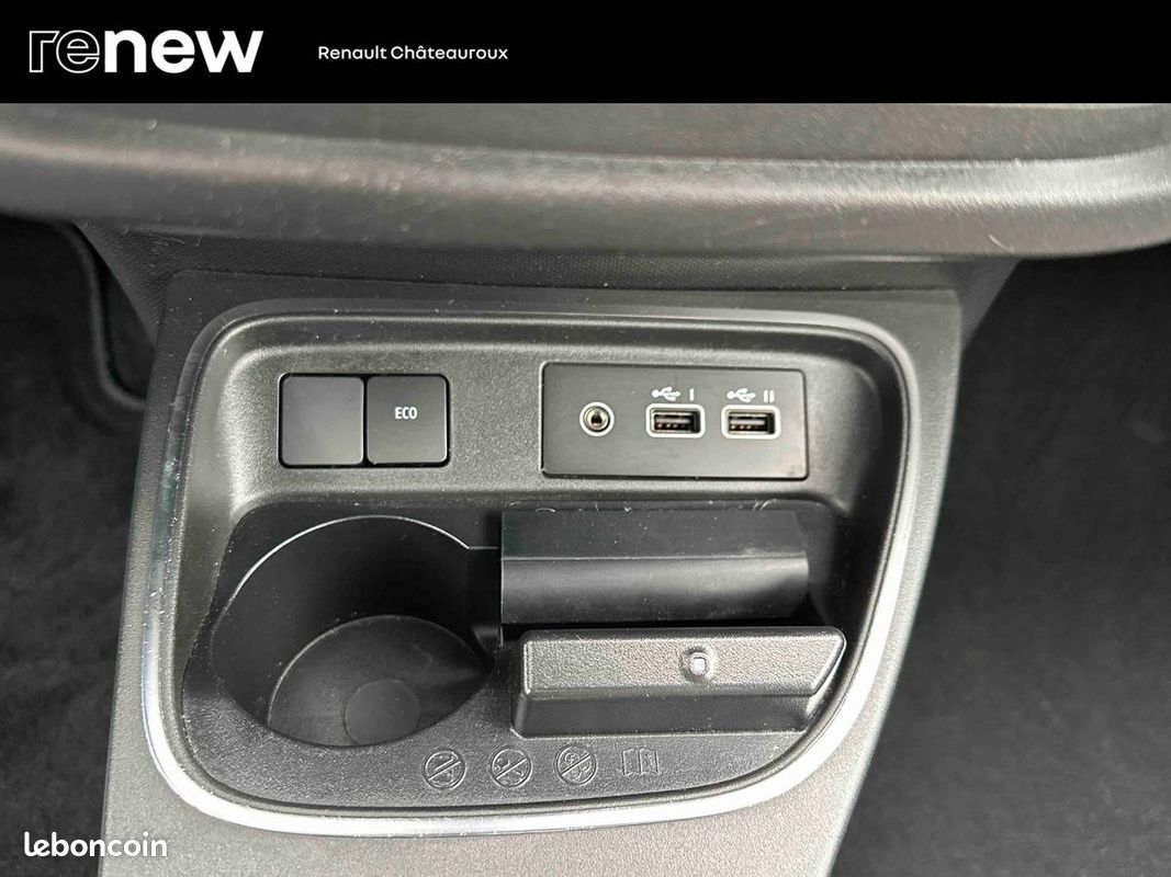 RENAULT Twingo III E-Tech SL Urban Night (image 18)