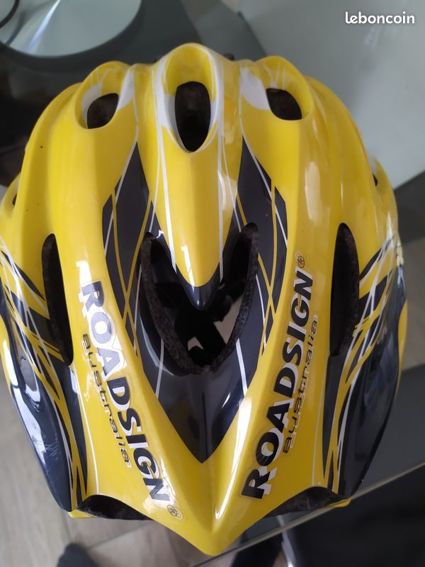 Casque de vélo (roadsign) (image 1)