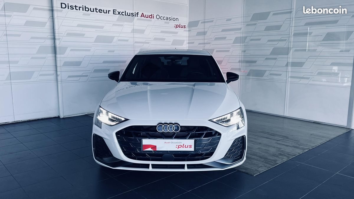 AUDI A3 Sportback TFSI Mild Hybrid 116 S tronic 7 S line (image 6)