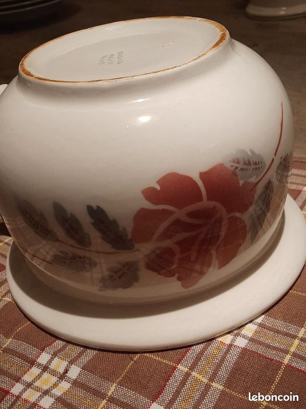 Ancien vase de nuit faience orchies (image 8)