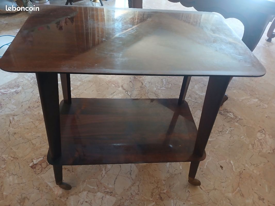 Meuble ancien à roulettes (image 1)