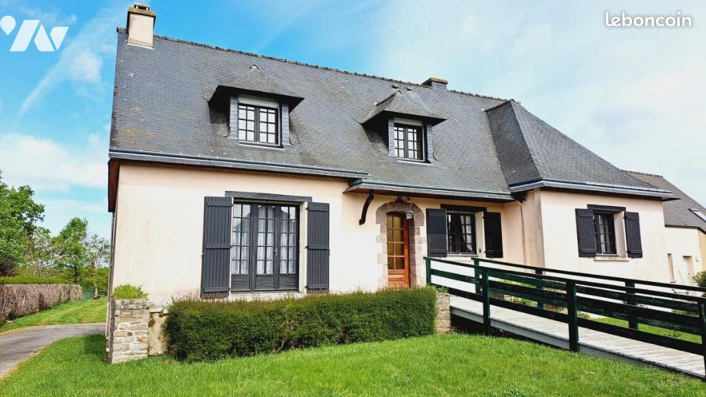 Maison 8 pièces 187 m² · à Plélan-le-Grand · 187 m² · 264 400 €