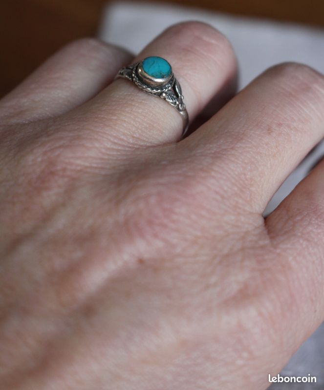 Bague en argent vintage sertissage turquoise Montres Bijoux