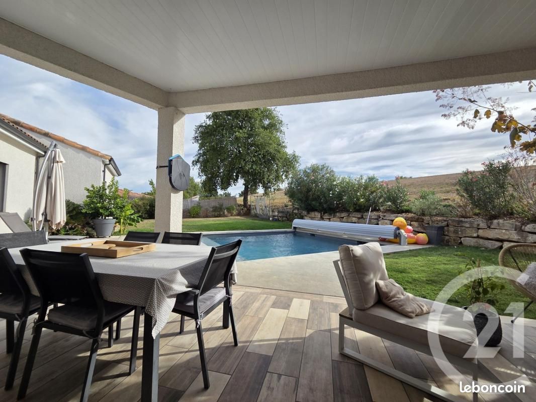 Maison 7 pièces 179 m² · à Cambon · 179 m² · 450 000 €