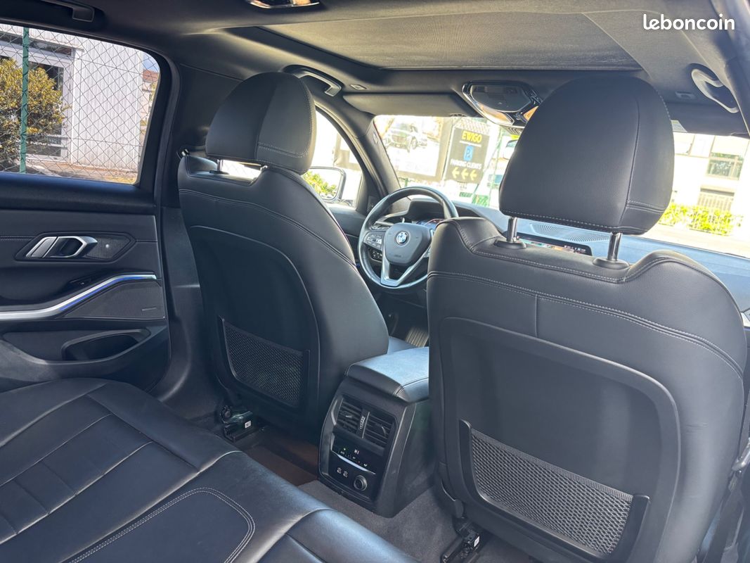 BMW SÉRIE 3 320D 190 CH G20 LUXURY / CARPLAY / CAMERA 360 / SIEGES CHAUFFANTS / TOIT OUVRANt (image 32)