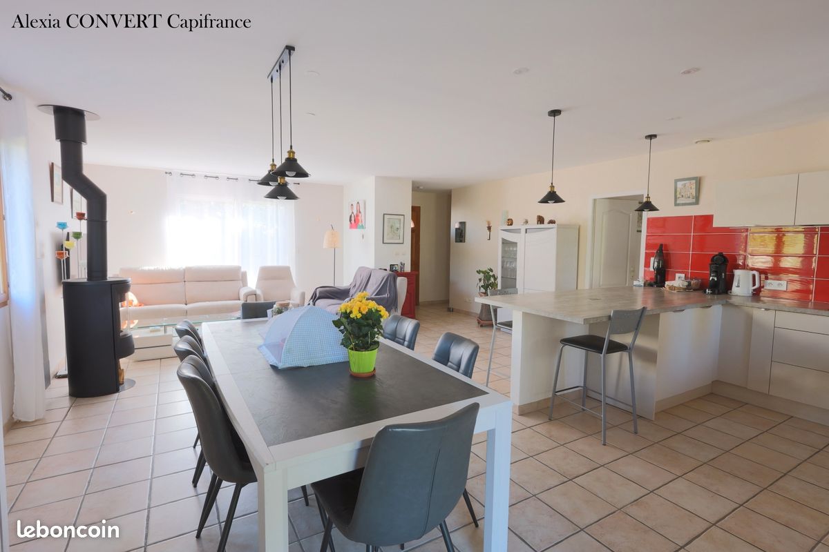 Maison 6 pièces 135 m² · à Mézériat · 135 m² · 349 000 €