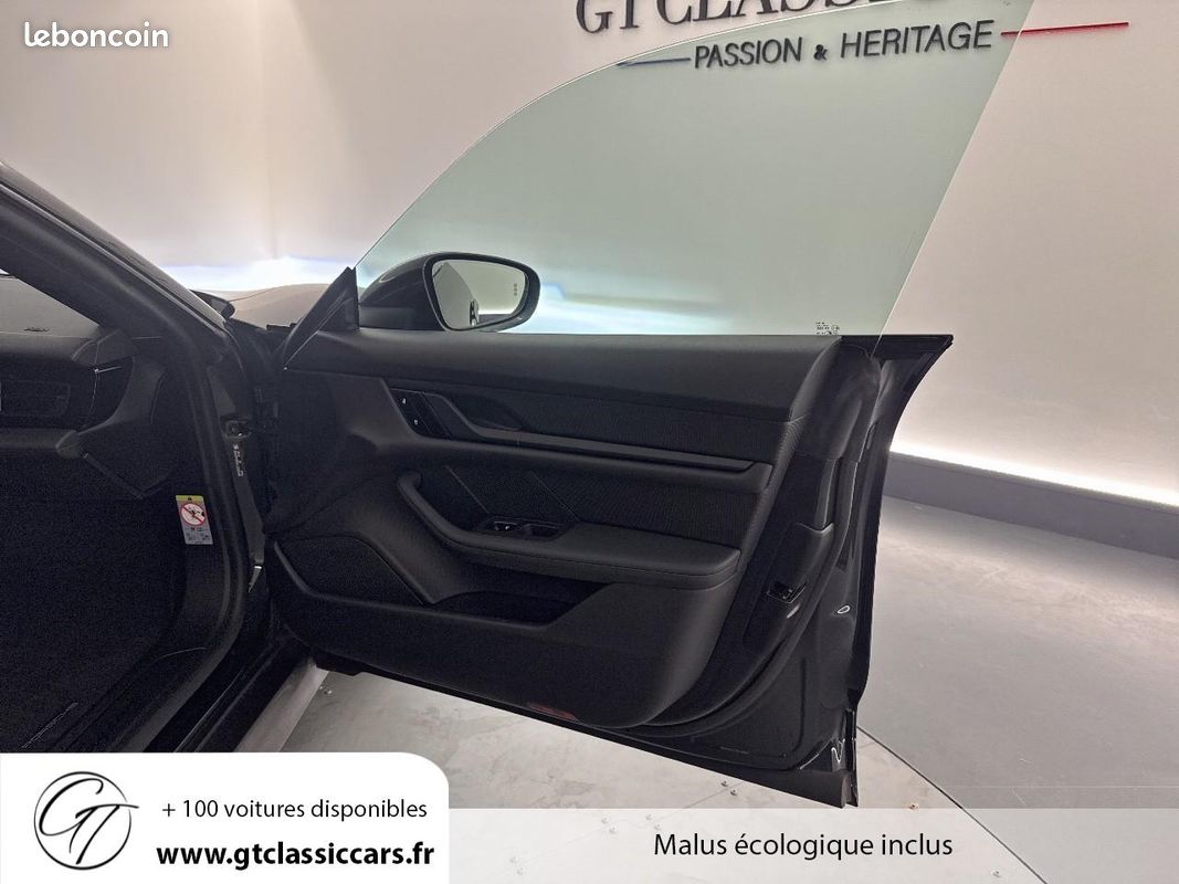 PORSCHE TAYCAN 476 ch avec batterie performance plus (image 19)