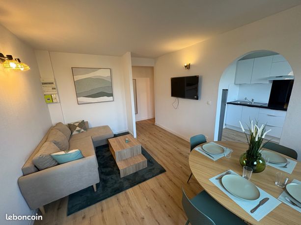 Deux appartements rénovés mitoyens rentabilité de 10.4%