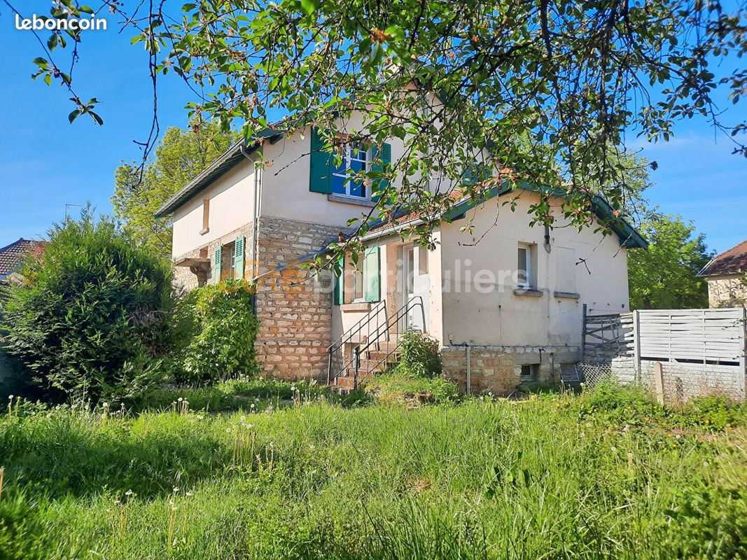 Maison 4 pièces 73 m² · à Tavaux · 73 m² · 55 000 €