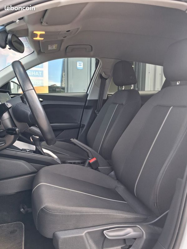 Audi a1 sportback 30 tfsi 115 design s-tronic7 (image 5)