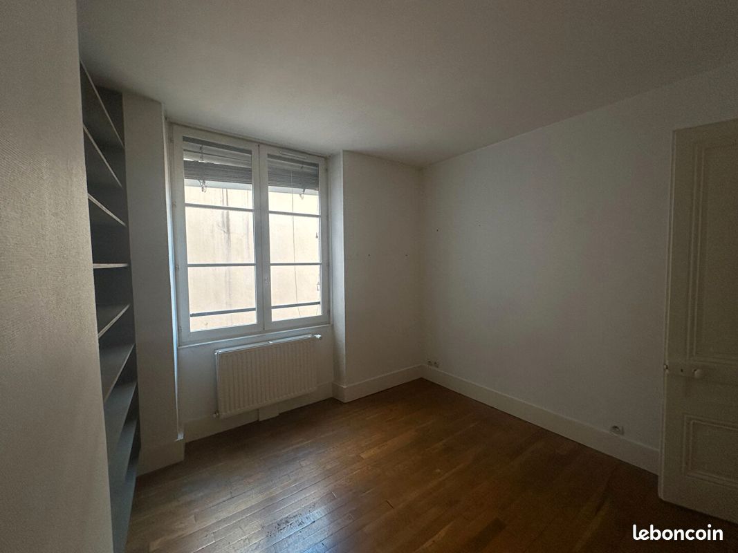 Appartement 3 pièces 77 m² · à Lyon · 77 m² · 1 178 €/mois