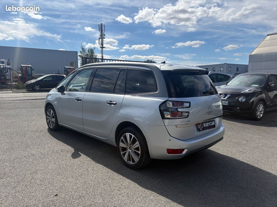 Citroën C4 Picasso GRAND C4 PICASSO 2.0HDI 150CH PACK EXCLUSIVE EAT6 7 PLACES (image 8)