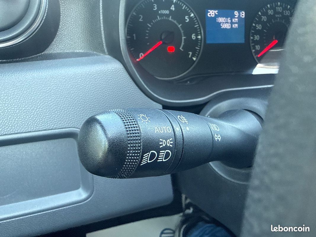 Dacia duster 2 1.5 blue dci 115ch essentiel 4x4 (image 4)