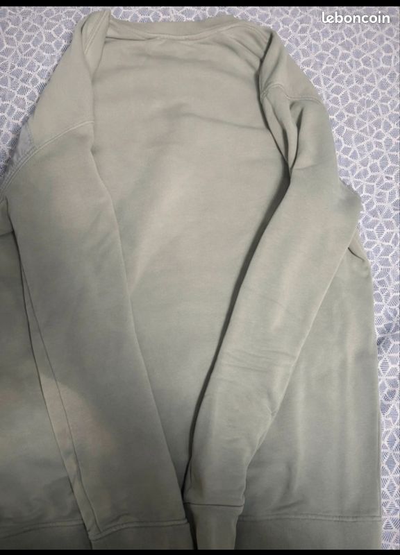 Pull prada (ancien modèle) (image 2)