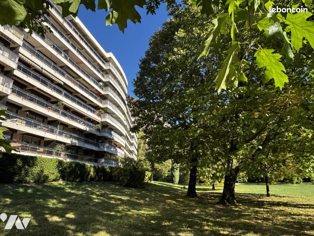 Appartement 2 pièces 65 m² · à Saint-Égrève · 65 m² · 186 854 €