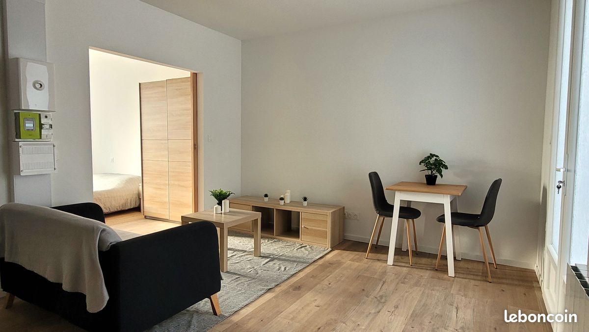 Appartement 2 pièces 35 m² · à Saint-Quentin · 35 m² · 570 €