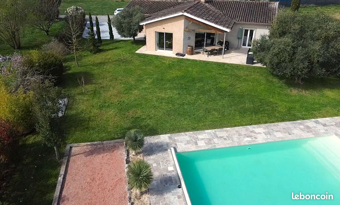 Maison 5 pièces 117 m² · à Bressols · 117 m² · 379 000 €