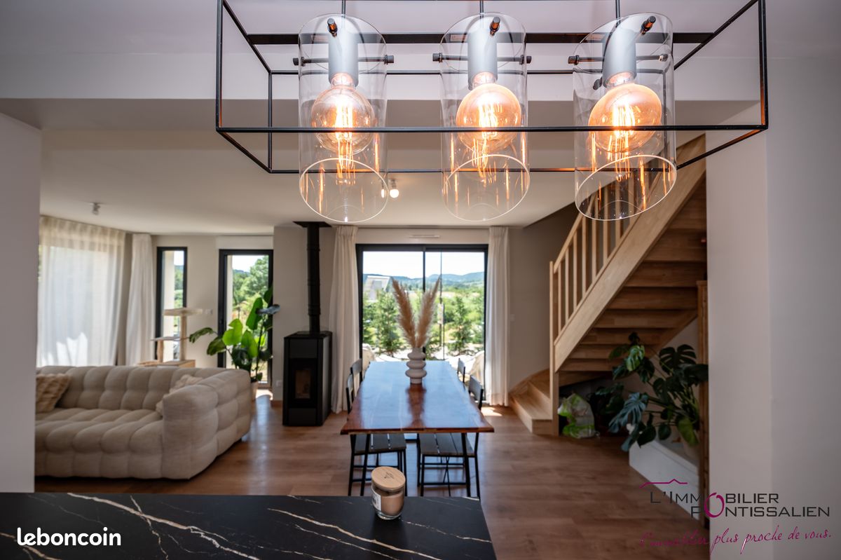 Maison 5 pièces 111 m² · à Labergement-Sainte-Marie · 111 m² · 468 000 €