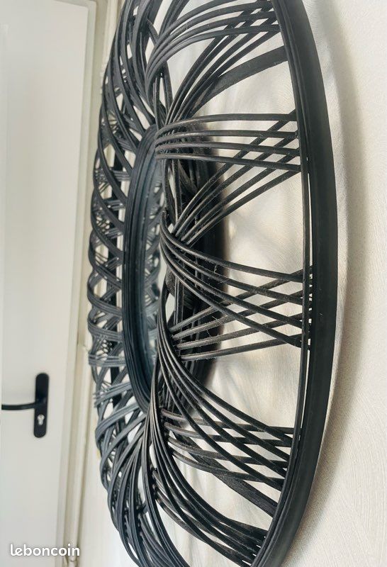 Miroir rond en métal noir D80 Soho | Maisons du Monde