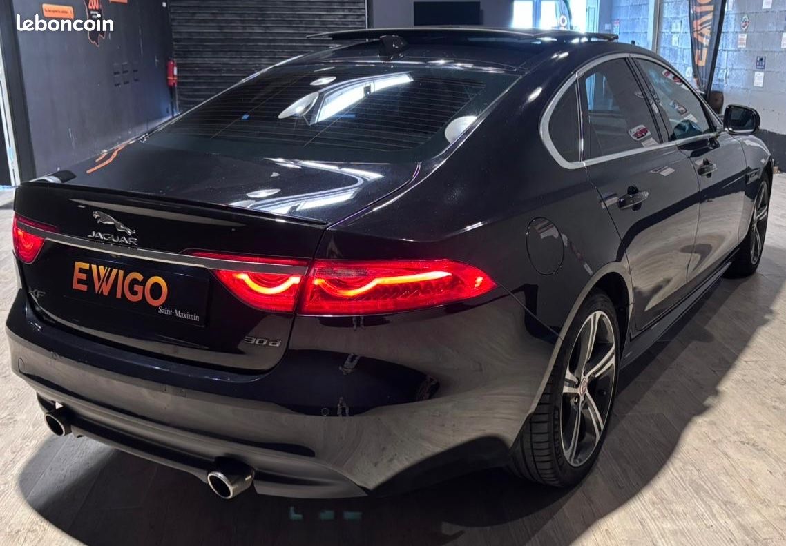 JAGUAR XF 3.0 D 300CH R-SPORT BVA - Entretien Jaguar - Carplay - Caméra de recul (image 2)