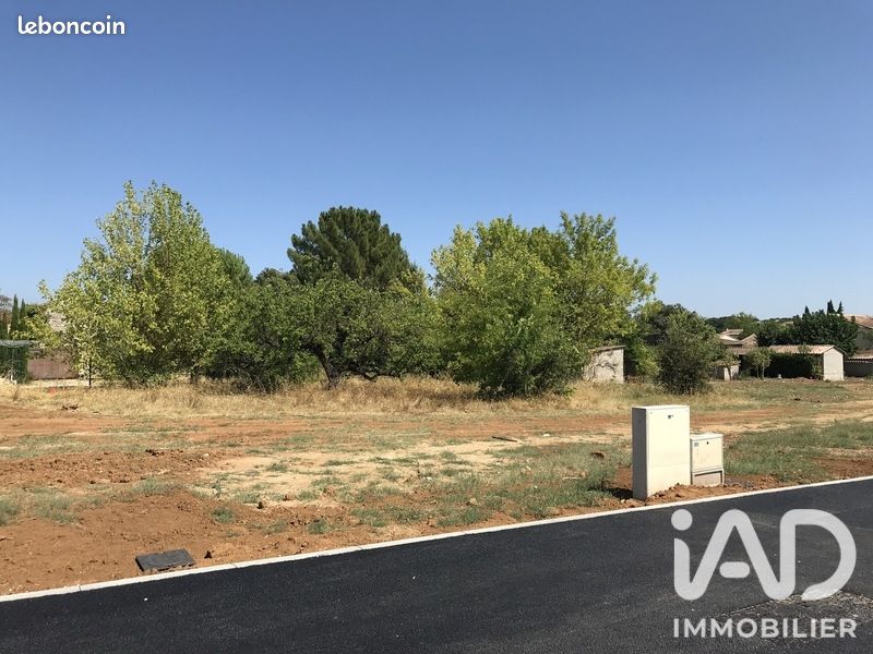 Terrain 330 m² · à Saint-Quentin-la-Poterie · 330 m² · 94 900 €