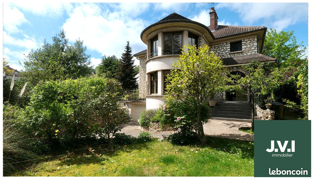 Maison 8 pièces 204 m² · à Montmorency · 204 m² · 1 050 000 €