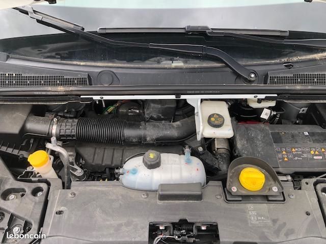 Renault TRAFIC III FG L2H1 3T 2.0 BLUE DCI 150CH GRAND CONFORT ETAT PARFAIT (image 13)