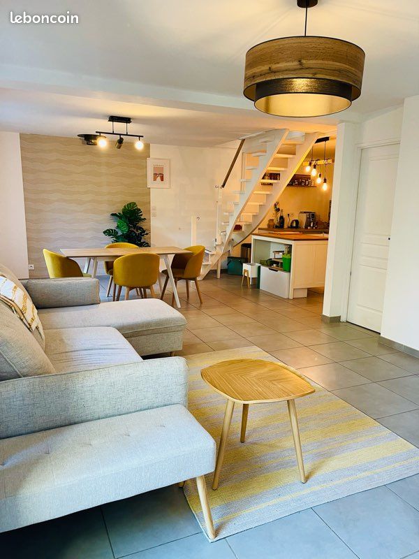 Maison 4 pièces 90 m² · à Messimy · 90 m² · 359 000 €