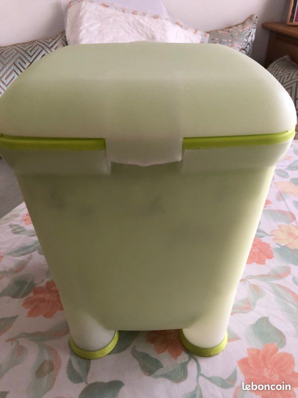 Poubelle de salle de bain (image 4)