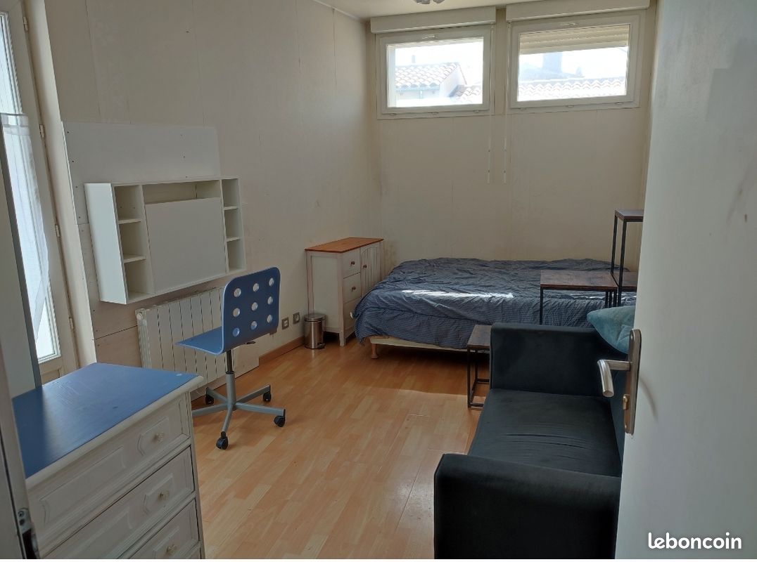 Appartement 1 pièce 14 m² · à La Rochelle · 14 m² · 590 €/mois