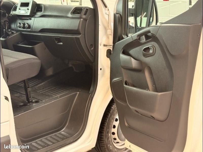 Renault Master Fg F3500 L2H2 2.3 Blue dCi 135ch Confort Euro6E (16591ht) (image 22)