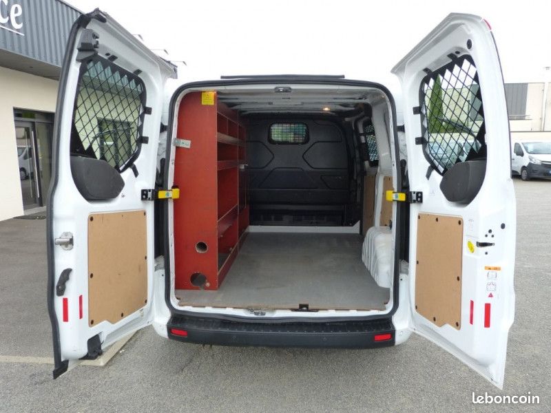 Ford TRANSIT CUSTOM FG 300 L1H1 2.0 ECOBLUE 130 S&S TREND BUSINESS BVA6 (image 17)